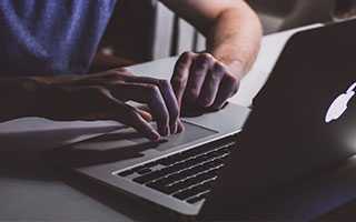 每日运势——生肖猪 | 属猪每日运势与打麻将最佳方位（10月28日）